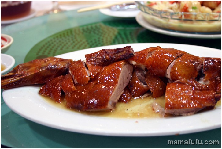 best roast goose.JPG - very good roasted duck, a sai kung seafood place, hong kong, china